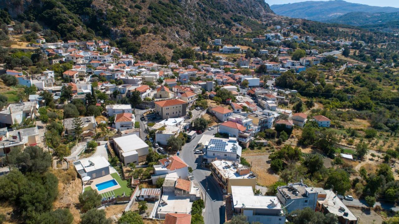 Villa Neonis Spílion Exterior foto