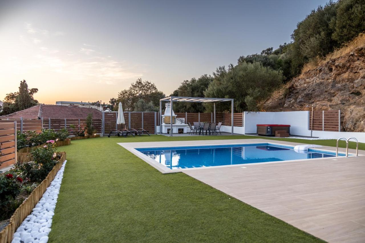 Villa Neonis Spílion Exterior foto
